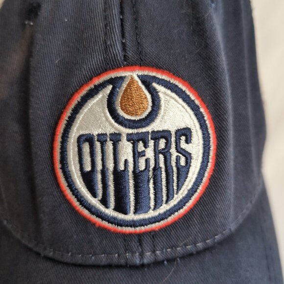 Official NHL Edmonton Oilers Men's Blue/White Mesh Cap, Small/Medium - Picture 3 of 5